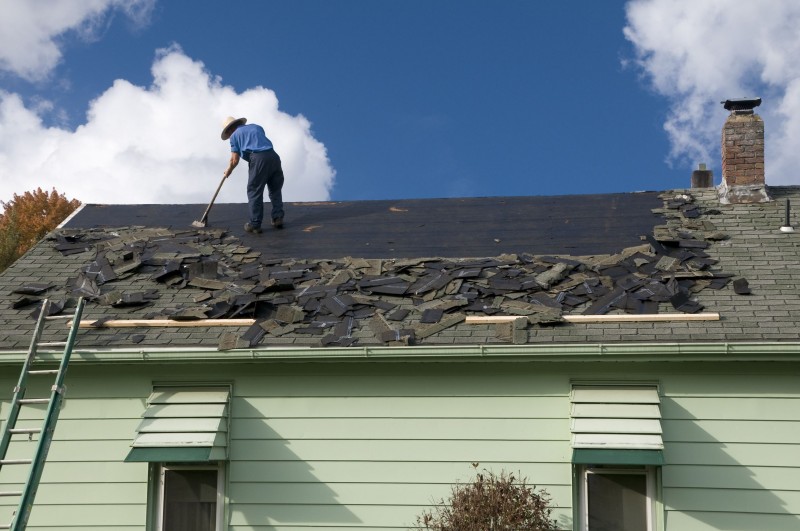 What to Look for When Hiring a Roofing Contractor in Orland Park