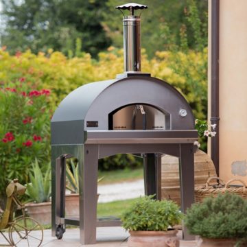 Which to Add to Your Backyard; Pizza Oven or Barbecue?