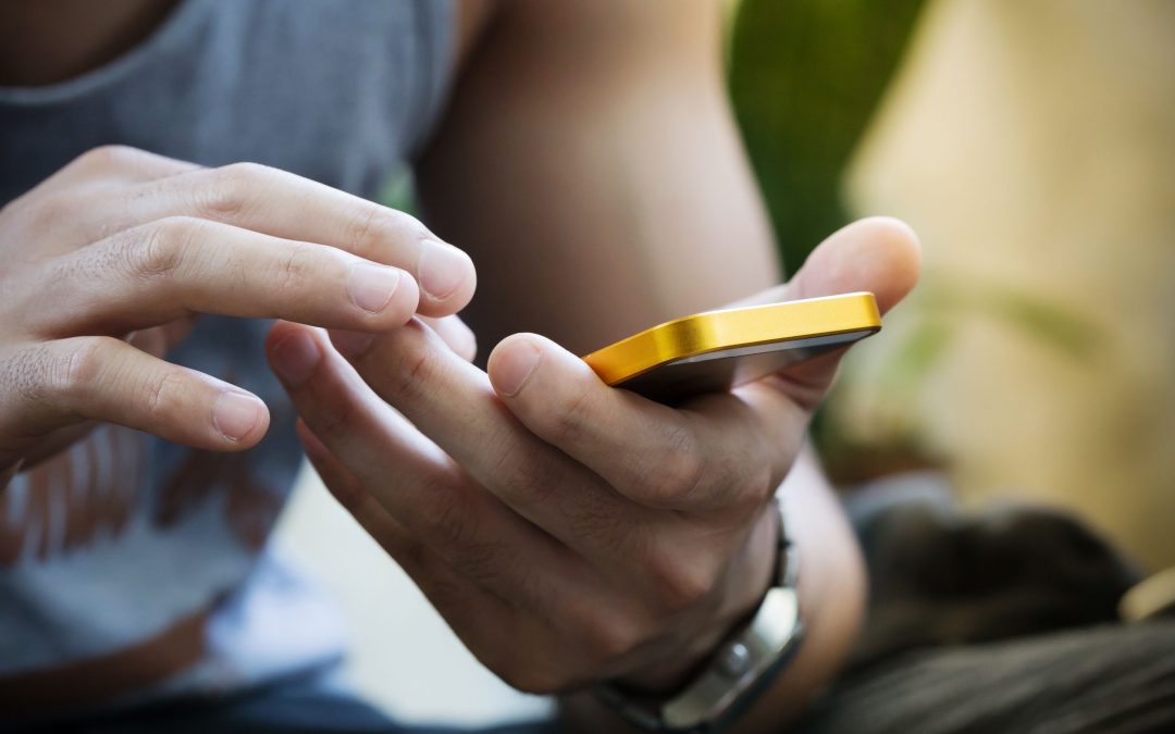 Benefits of Buying Used Refurbished Cell Phones in the USA Today